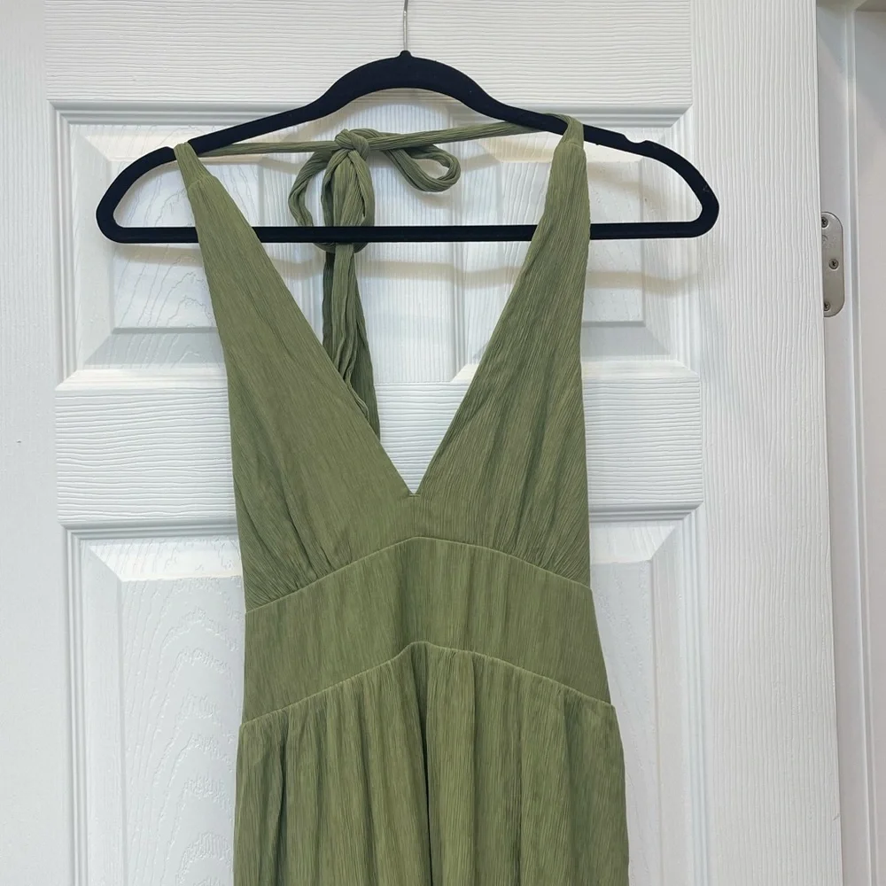 Abercrombie & Fitch Plunge Halter Green Maxi Dress Size XS